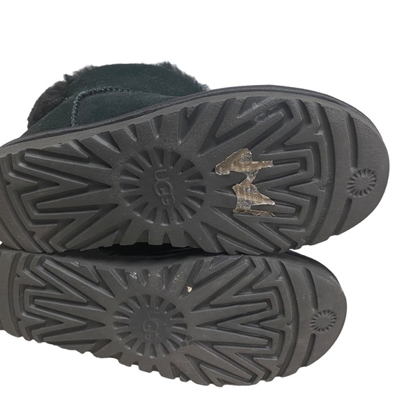 Ugg ladies booties size 5 - Picture 8 of 16